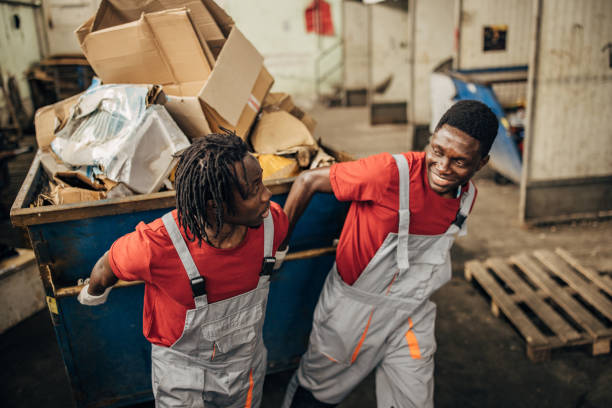 Best Garage Cleanout Services  in Grand Blanc, MI